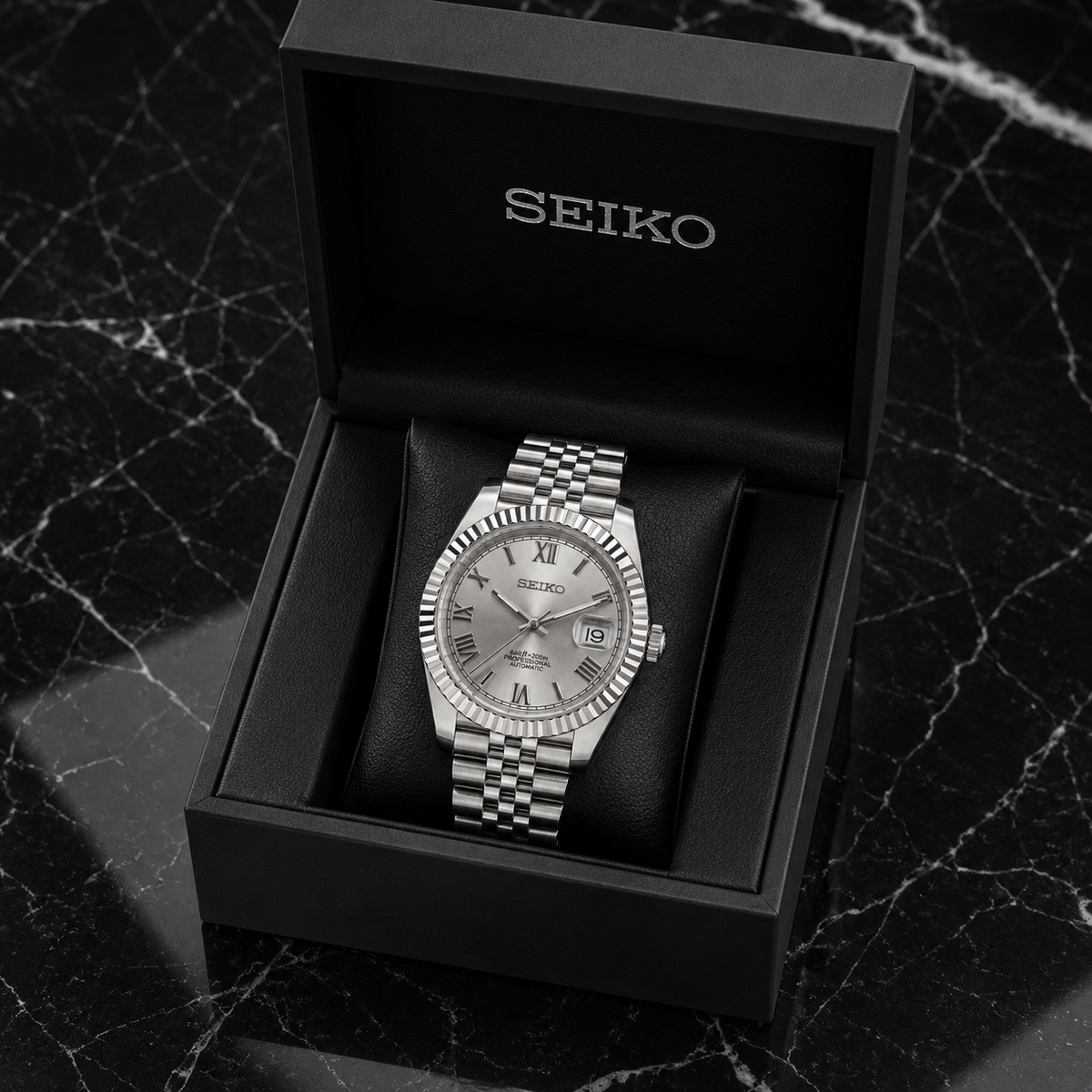 Seikojust Roman Silver